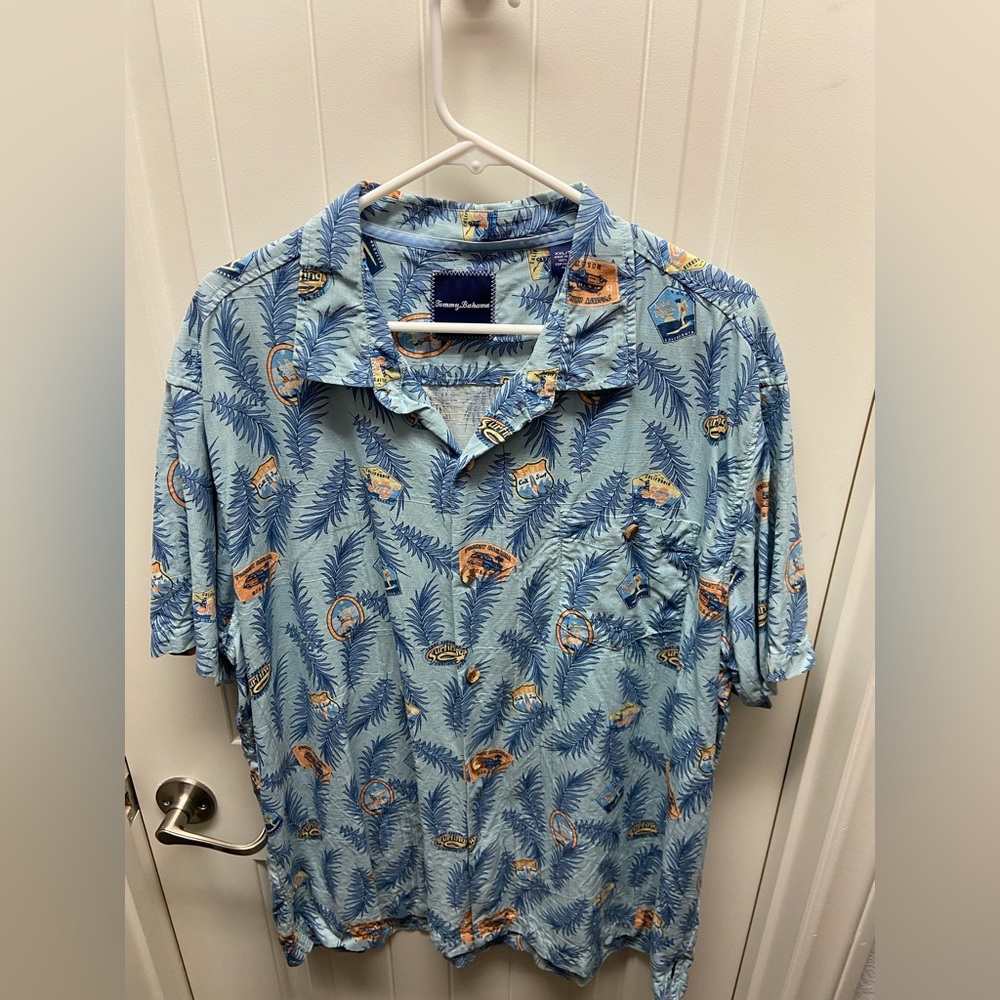 TOMMY BAHAMA blue men’s button up